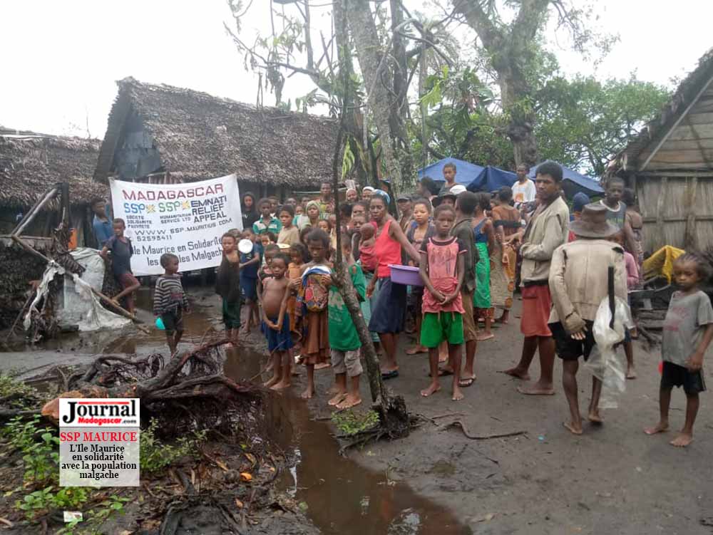 Distribution des dons à Manakara